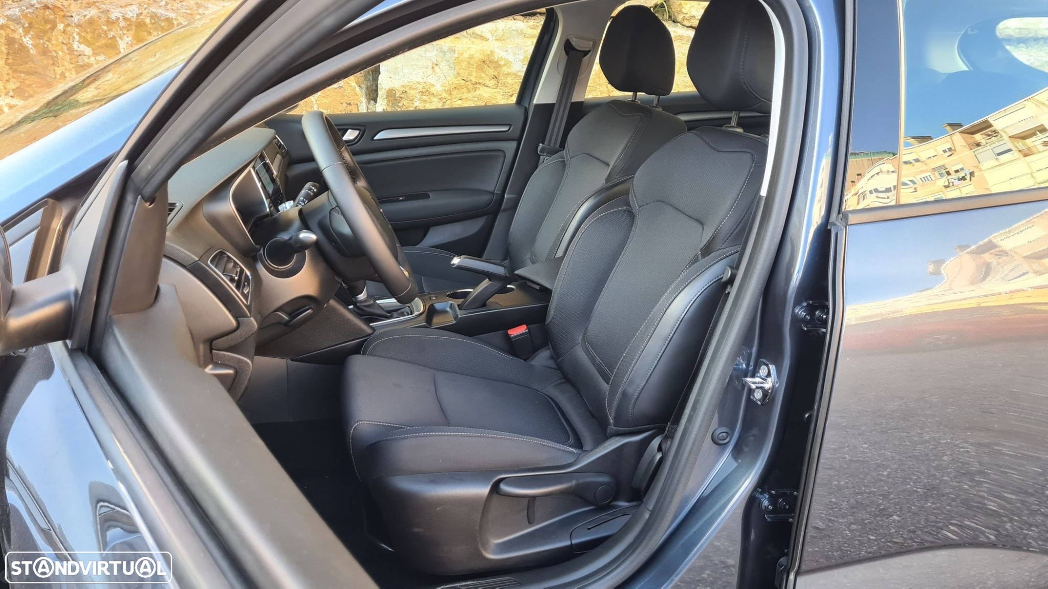 Renault Mégane 1.5 Blue dCi Intens EDC - 35
