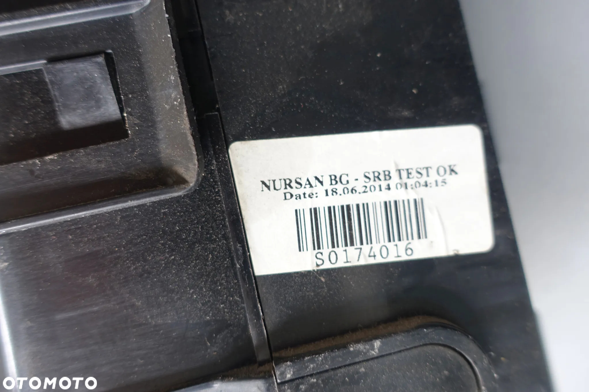 SKRZYNKA BEZPIECZNIKÓW TRANSIT CUSTOM 2.2 TDCI 14r. - 3