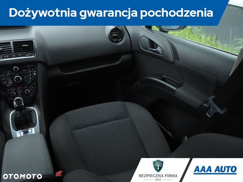 Opel Meriva - 10
