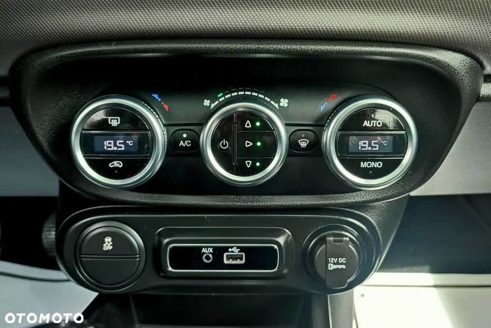 Fiat 500L 0.9 TwinAir Lounge - 25