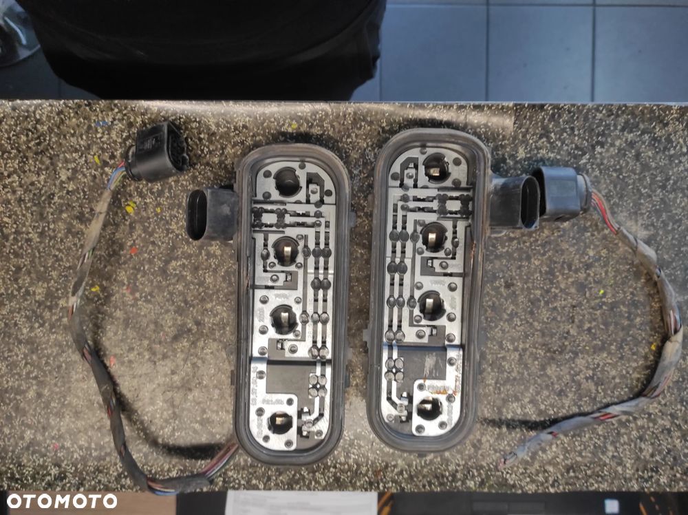 AUDI A4 B6 AVANT WKŁAD LAMPY PRAWY LEWY TYŁ KOMBI 8E9945258 8E9945257 CAŁE WYSYŁKA !!!!! - 4