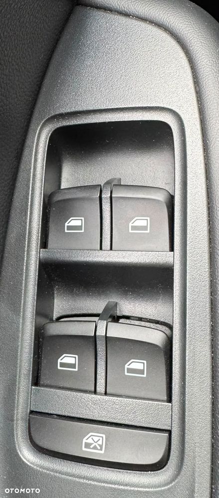 MG ZS 1.5 VTi-Tech Exclusive - 23