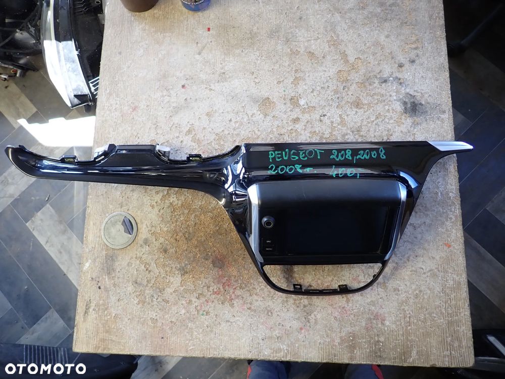 PEUGEOT 208 RADIO NAVI 9673830077 - 2