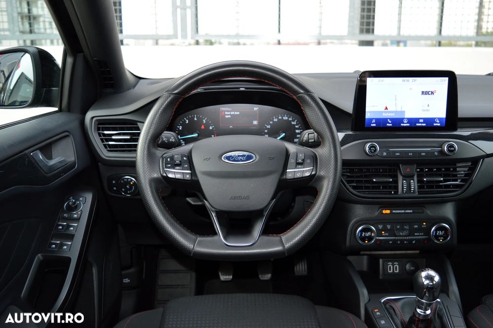 Ford Focus 1.0 EcoBoost Start-Stopp-System ST-LINE X - 7