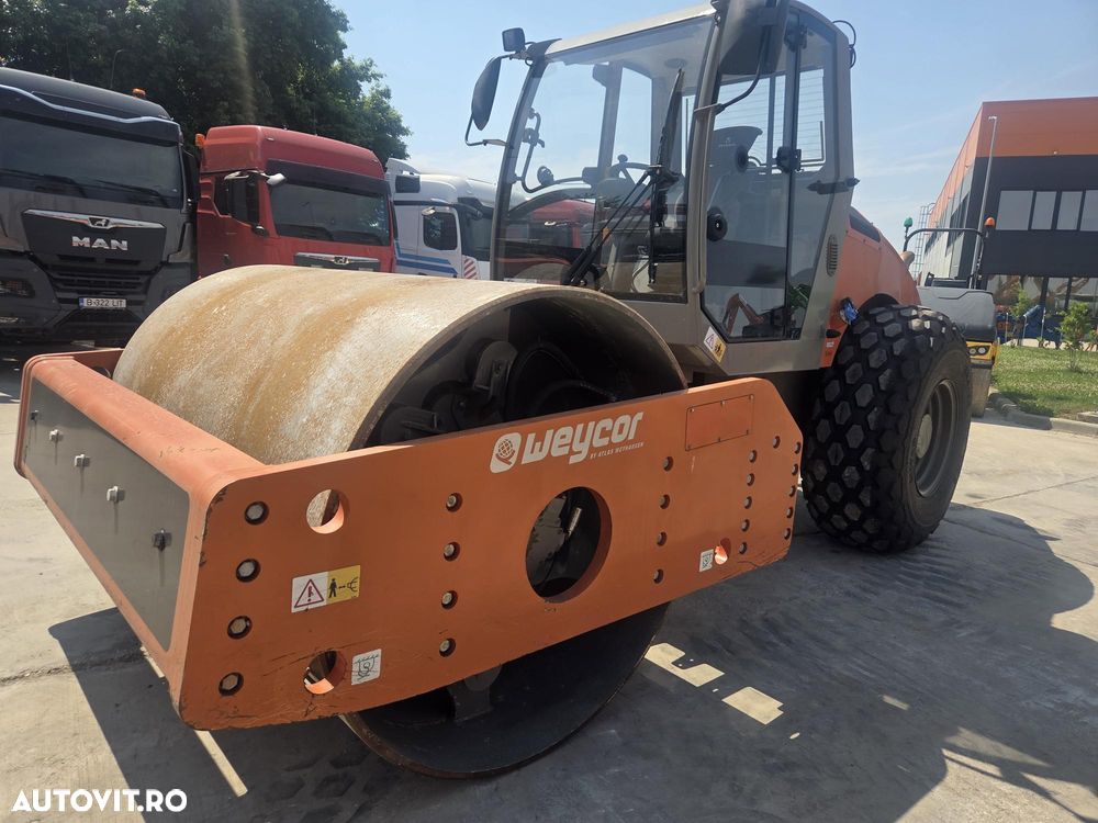 Atlas TERASAMENTE, 12,3tone, 2022, 500h, latime tambur 2,2m, produs in GERMANIA, motor Cummins 97kW, anv 90% ok, fara aer conditionat, lungime 5,7m, posibilitate leasing 4 ani, STARE CA NOU-PROMOTIE 69.900 EUR+Tva - 20