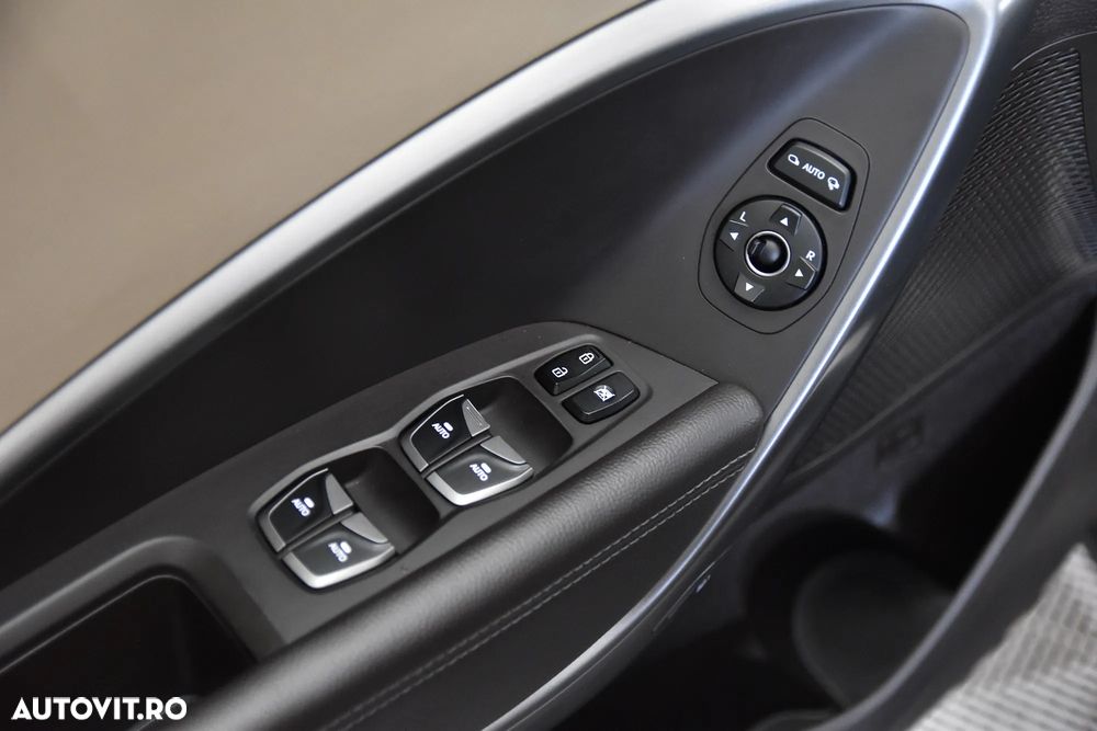 Hyundai Santa Fe 2.2 CRDi 4WD 7 seats Luxury+ - 16