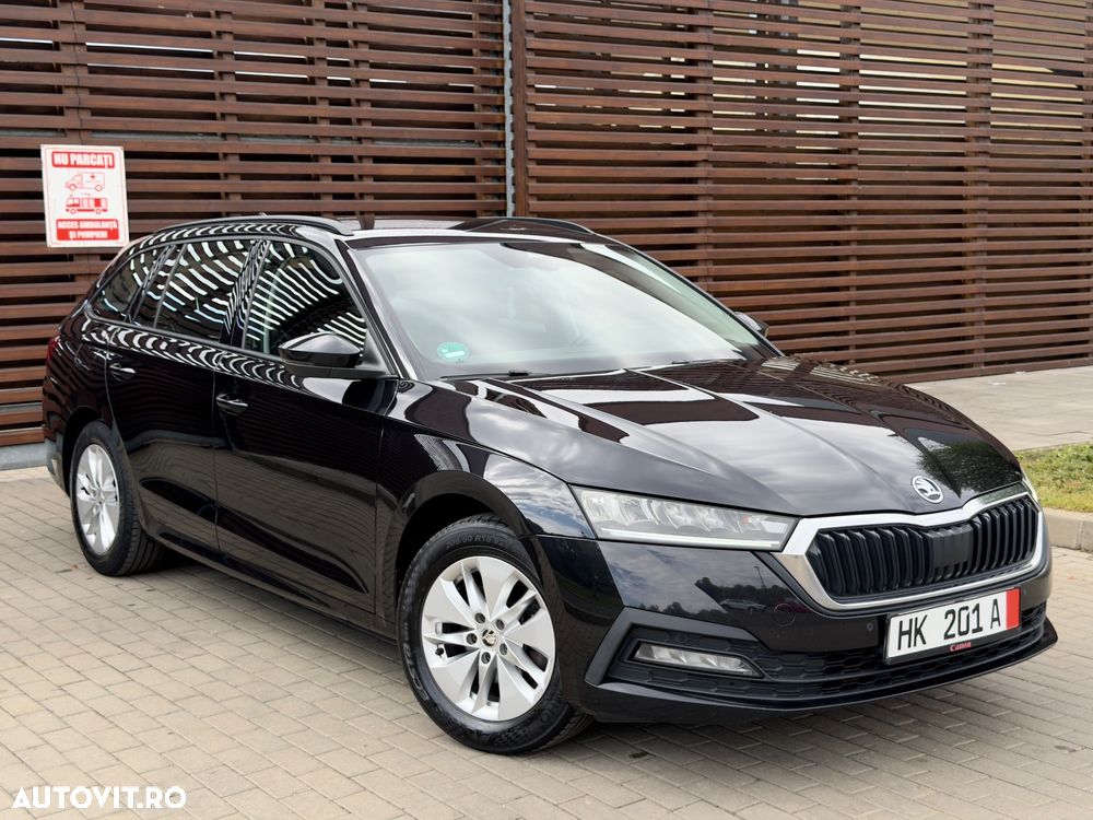 Skoda Octavia 2.0 TDI DSG Sportline - 9