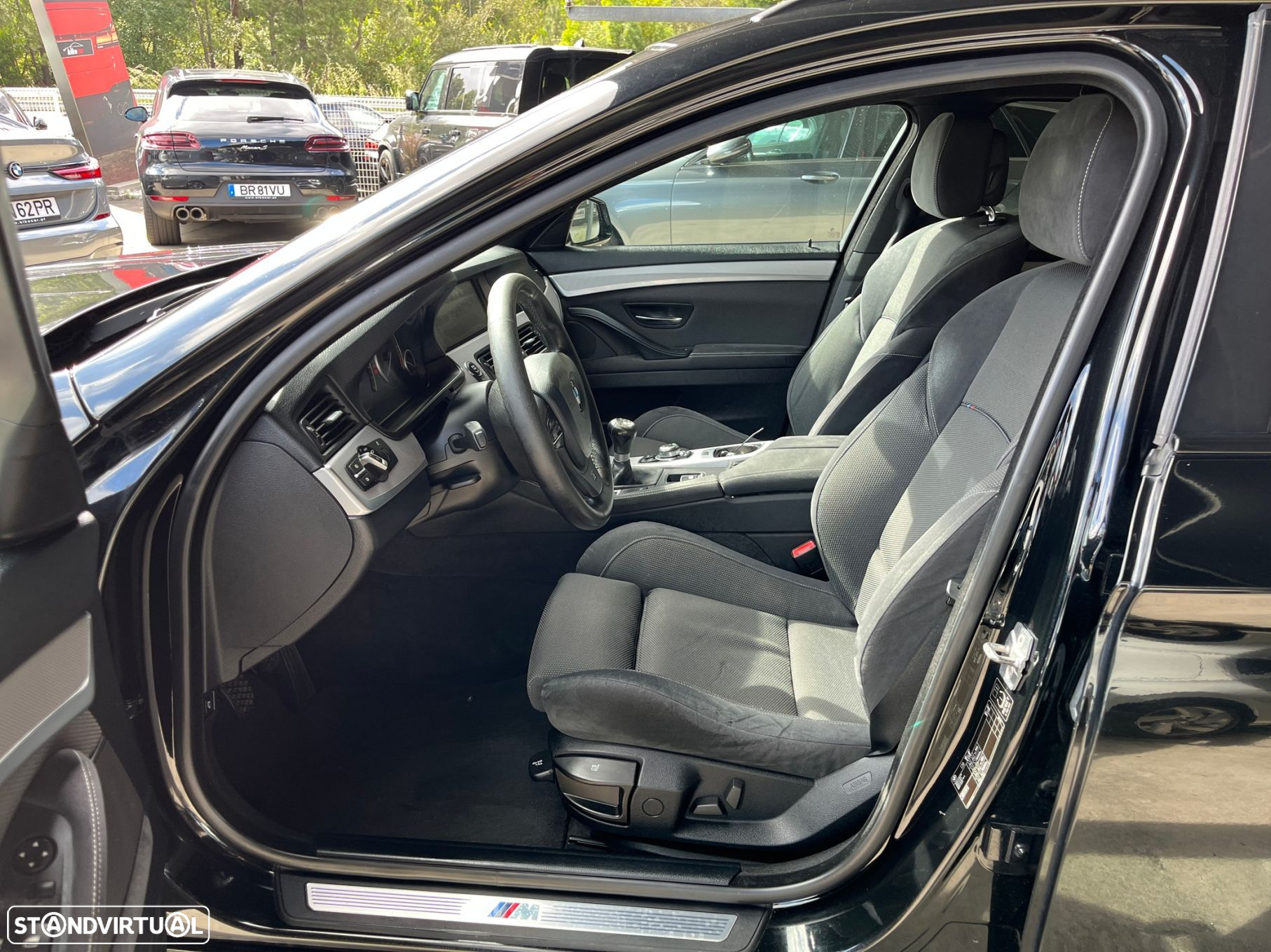 BMW 520 d Pack M - 12