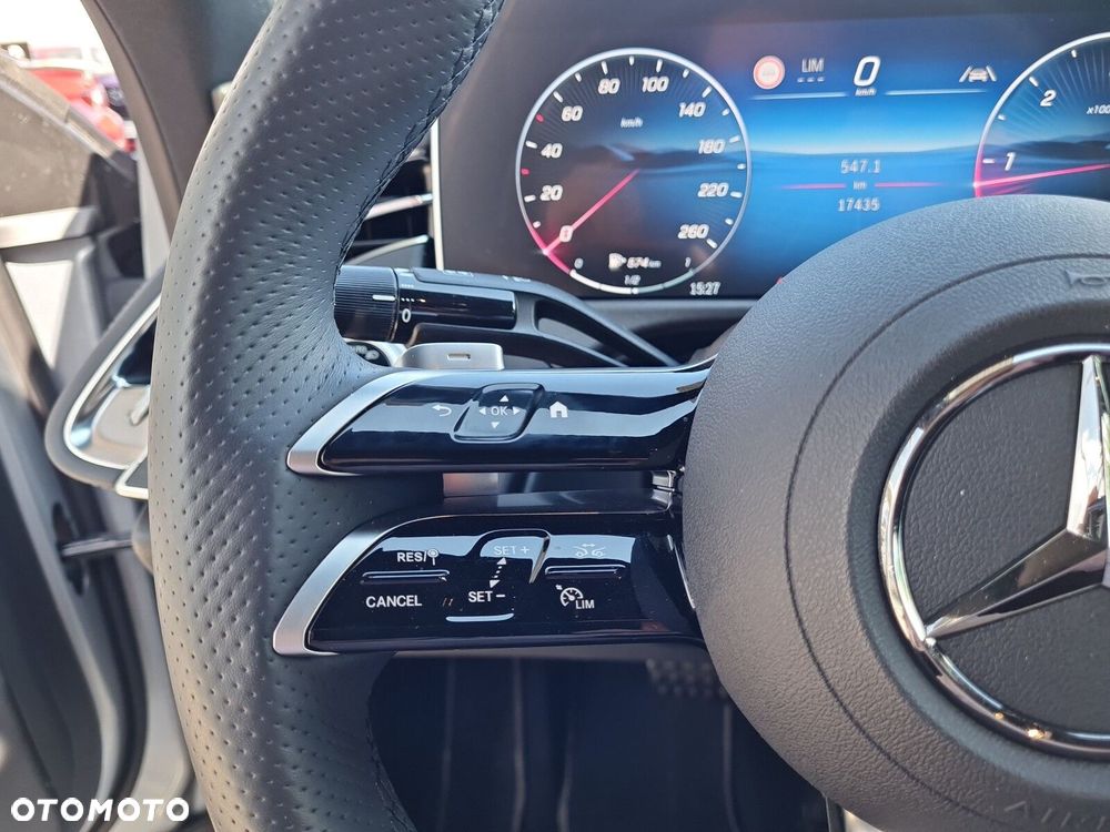 Mercedes-Benz Klasa E 220 d mHEV 4-Matic AMG 9G-Tronic - 19