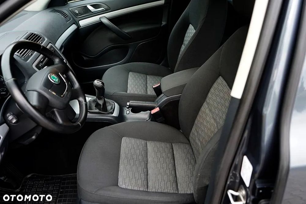 Skoda Octavia - 14