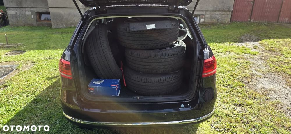 Volkswagen Passat 2.0 TDI Comfortline Optimum DSG - 9