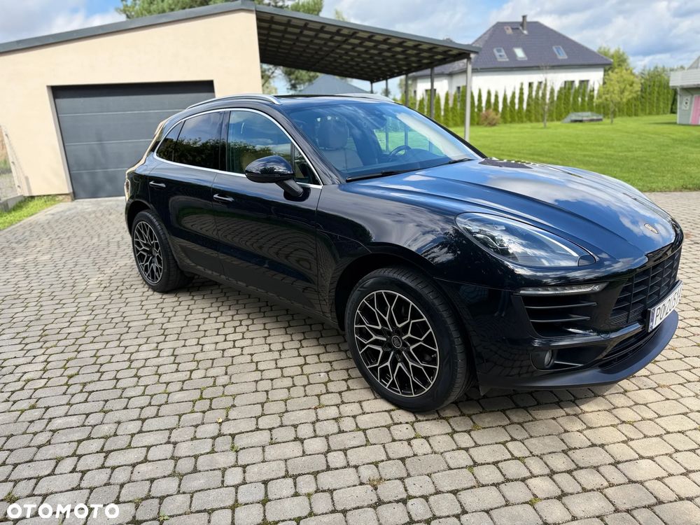 Porsche Macan - 2