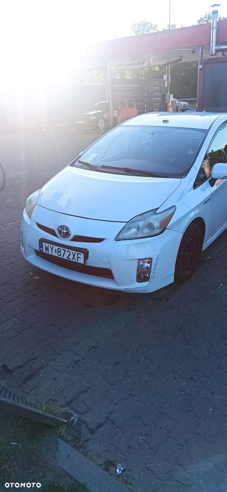 Toyota Prius 1.8 HSD Luna - 1