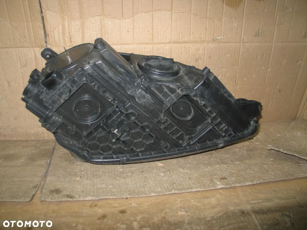 lampa przod skoda yeti lift 12-17r. 5L1941015D zwykla oryginal europa - 12