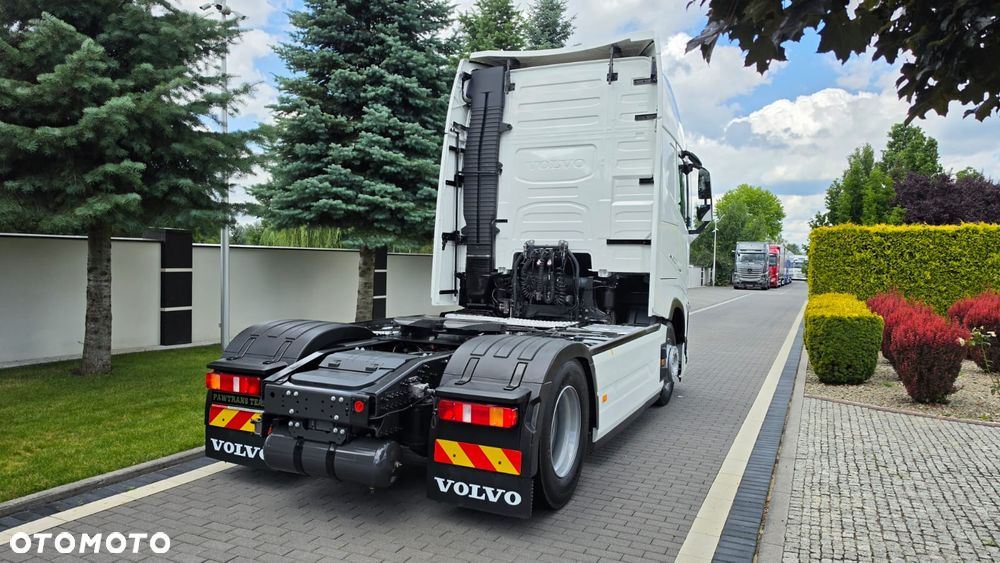Volvo ///FH///500///2023/// GLOBETROTTER///XXL///FULL LED/// VIRTUAL COCPIT///KLIMATYZACJA POSTOJOWA///ZABUDOWY MIĘDZYOSIOWE///WAGA///RADARY/// KAMERA///STAN BARDZO DOBRY - 7