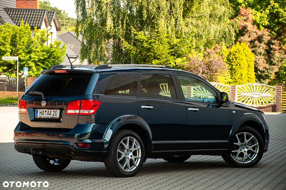 Fiat Freemont 2.0 Multijet 16V DPF Automatik Allrad Lounge - 13