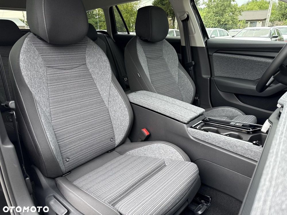 Skoda Superb 2.0 TDI SCR 4x4 Selection DSG - 22