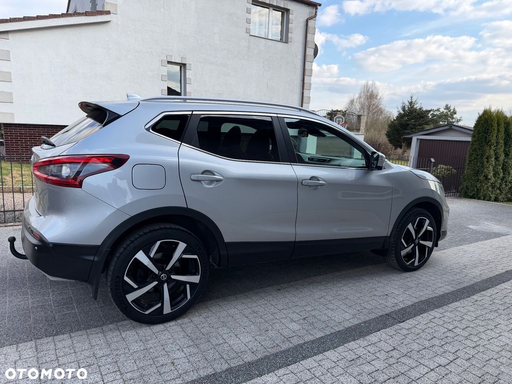 Nissan Qashqai 1.6 dCi Xtronic TEKNA+ - 5