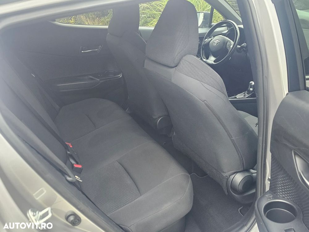 Toyota C-HR Business-Edition - 8