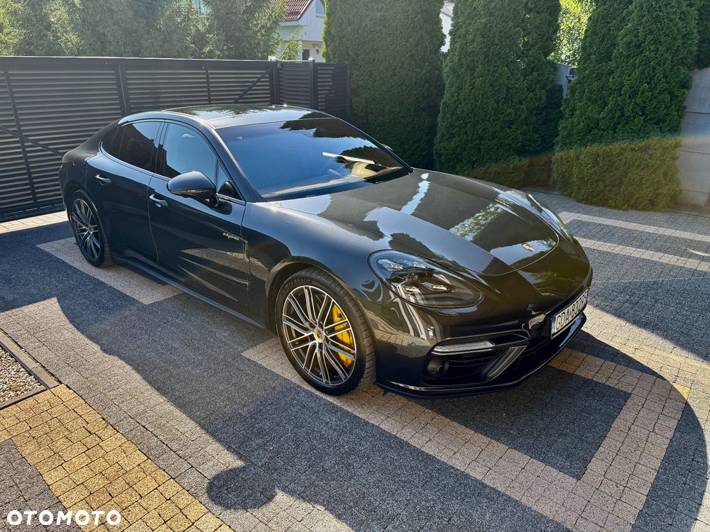 Porsche Panamera ver-turbo-s - 2