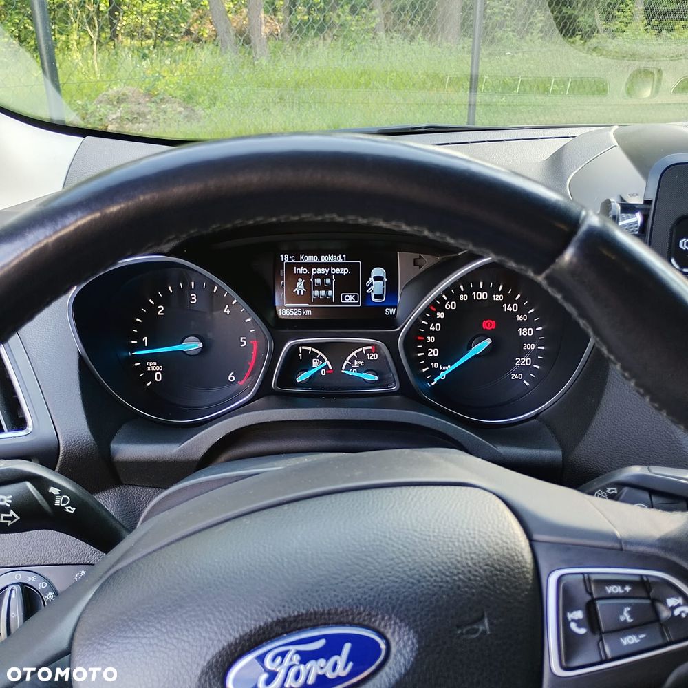 Ford Kuga 2.0 TDCi FWD Titanium - 9