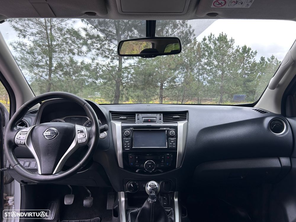 Nissan Navara 2.3 dCi CD 4WD N-Connecta Nav+Barras - 4