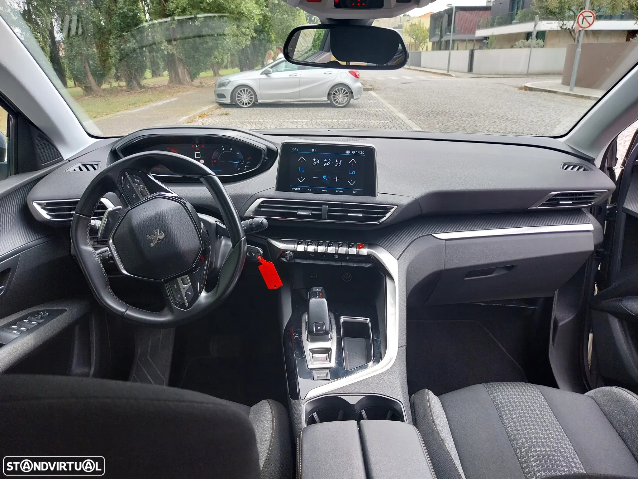 Peugeot 5008 1.5 BlueHDi Active Pack EAT8 - 9