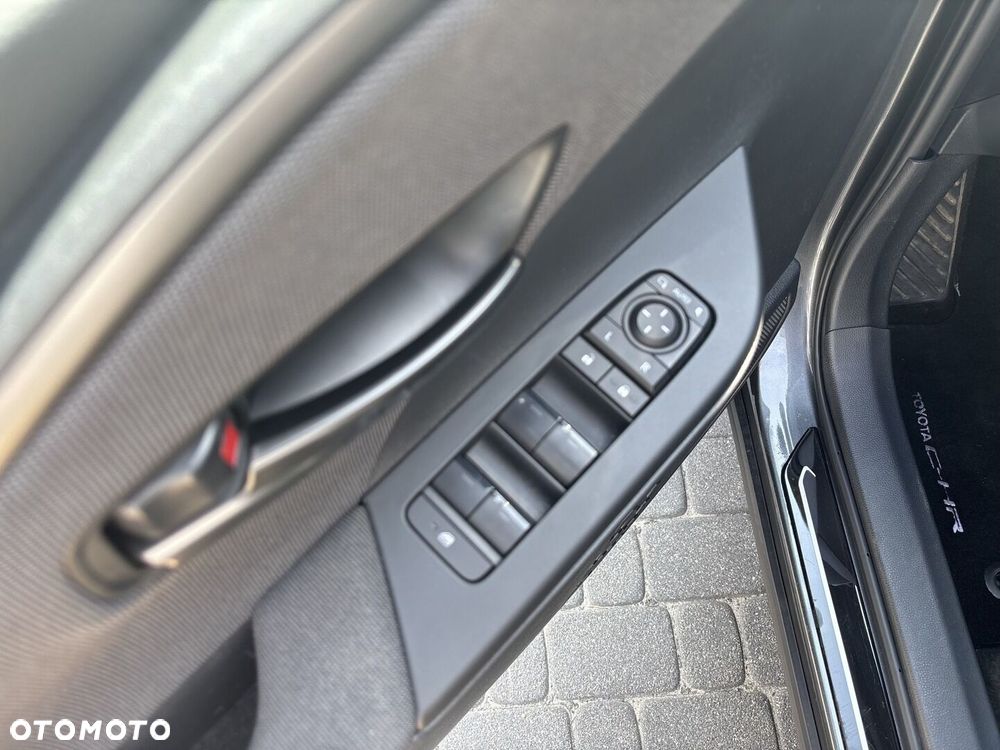 Toyota C-HR 1.8 Hybrid Style - 18