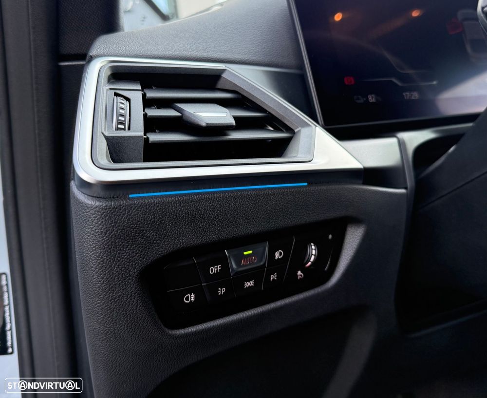 BMW i4 eDrive40 Pack Desportivo M - 14