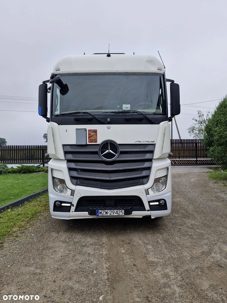 Mercedes-Benz ACTROS - 5