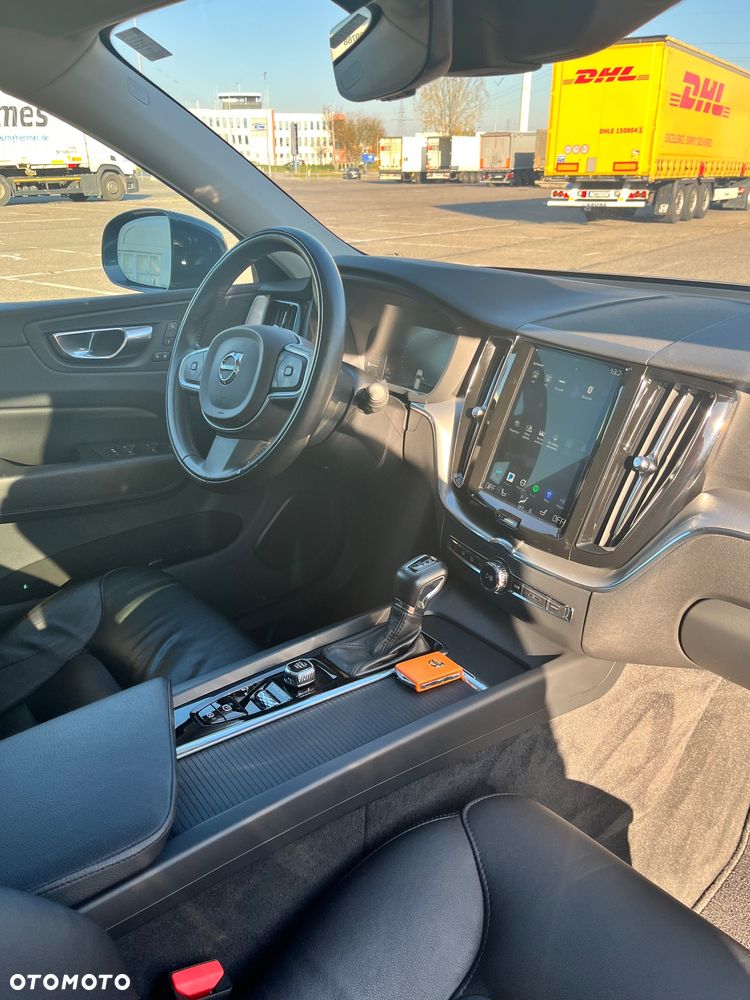 Volvo XC 60 - 22