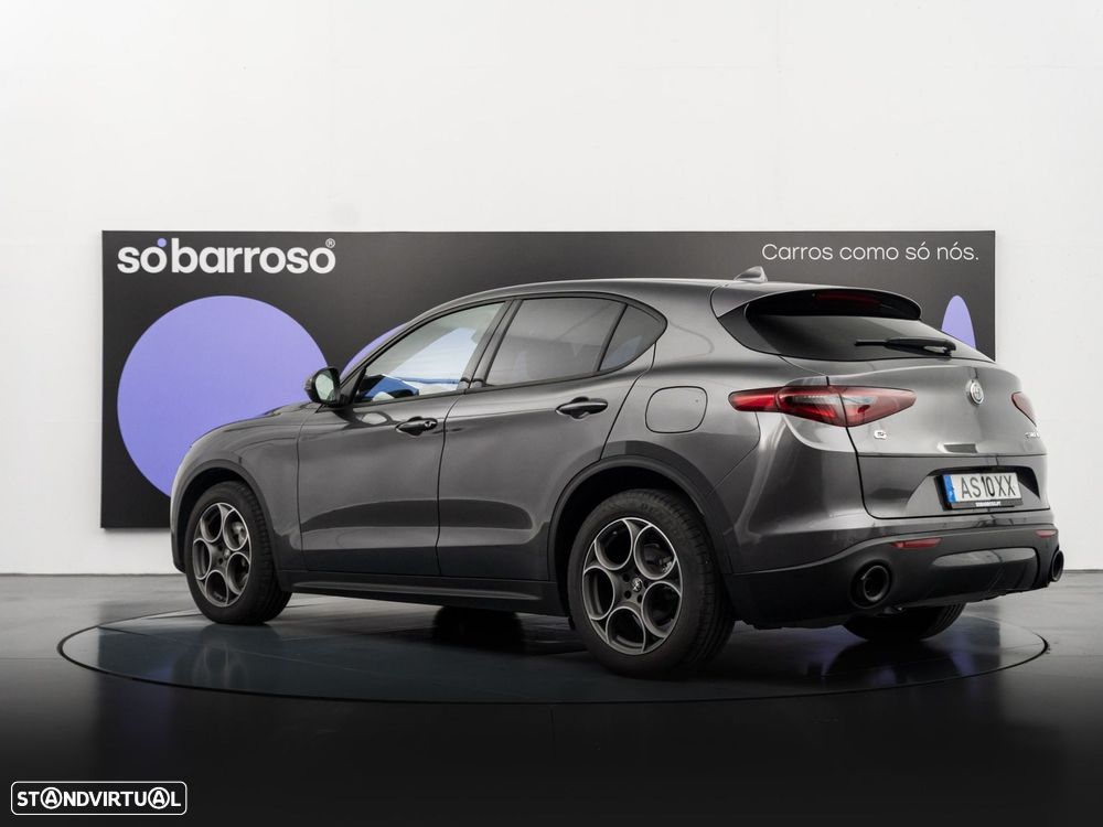 Alfa Romeo Stelvio 2.2 D Sprint Q4 AT8 - 4