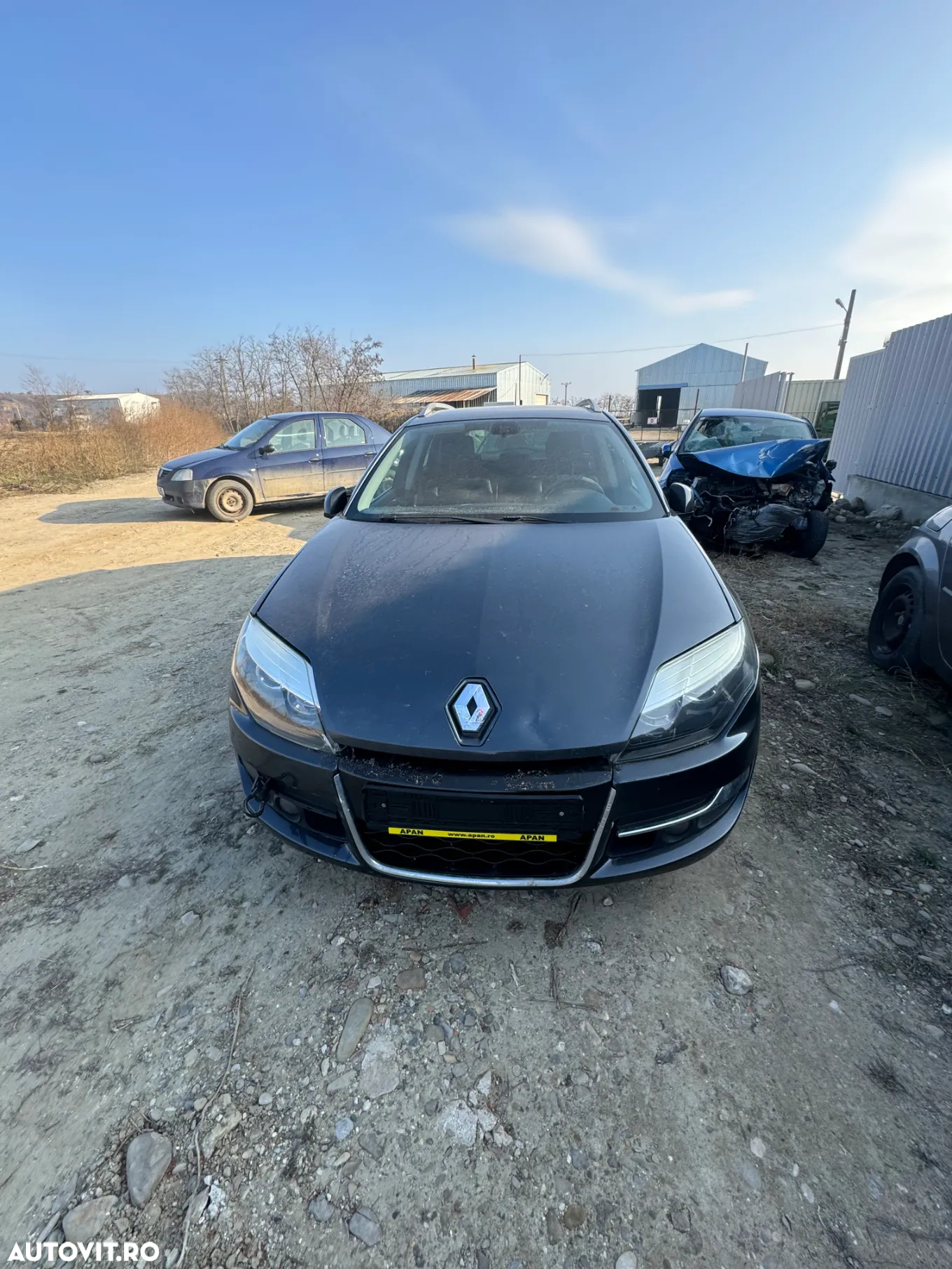 Dezmembram Renault Laguna 3 2.0 dci 2011 combi - 3