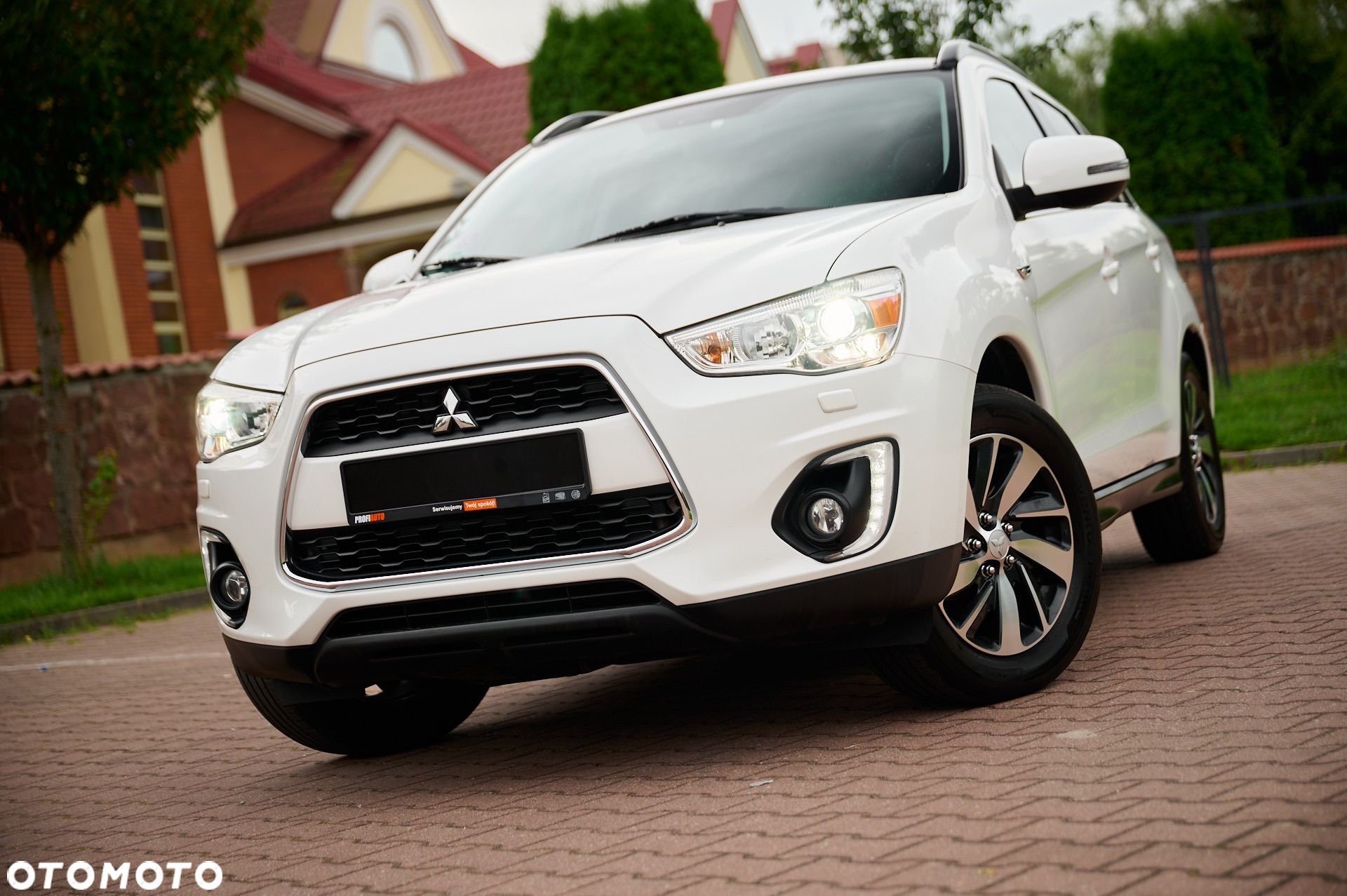 Mitsubishi ASX - 1