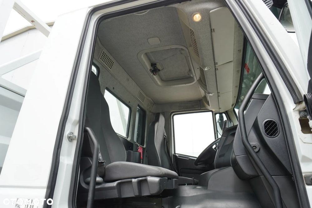 Iveco Stralis 310 E6 / 120 tys. km! / HDS HIAB 211 EP-5 HIDUO / Maks. wysięg 15 m!!! / Pilot / rotator - 25