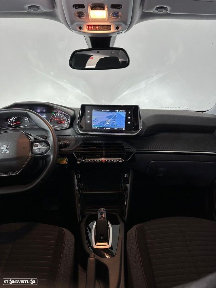 Peugeot 2008 1.2 PureTech Active Pack EAT8 - 8