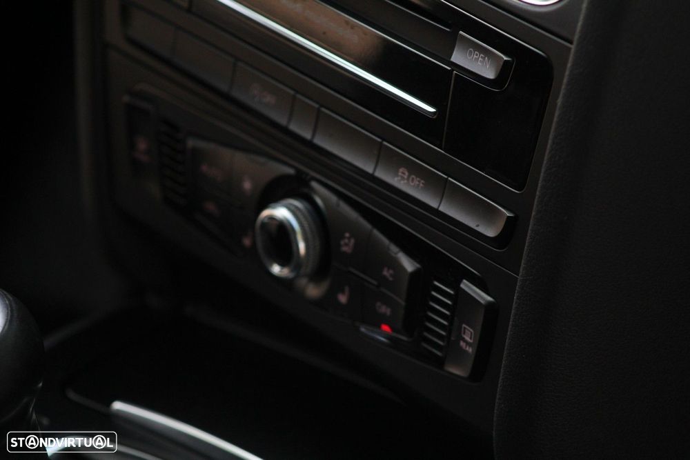 Audi A4 Avant 2.0 TDI Business Line - 8