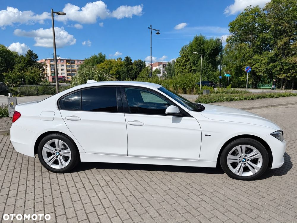 BMW 3 2014 photo 3