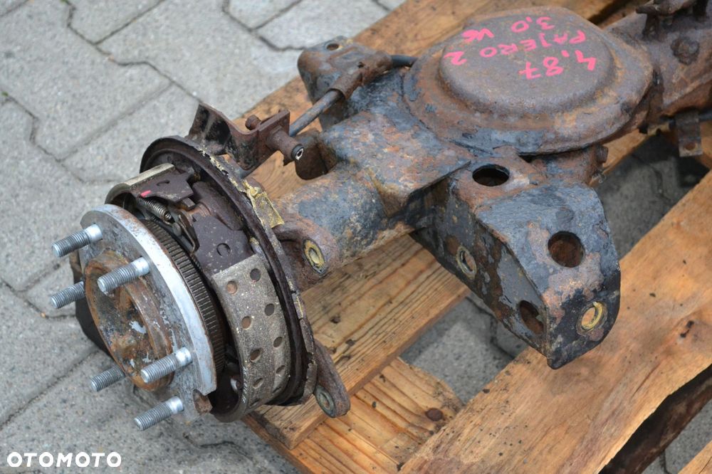 MITSUBISHI PAJERO II 2 MOST V6 3.0 4.87 - 4