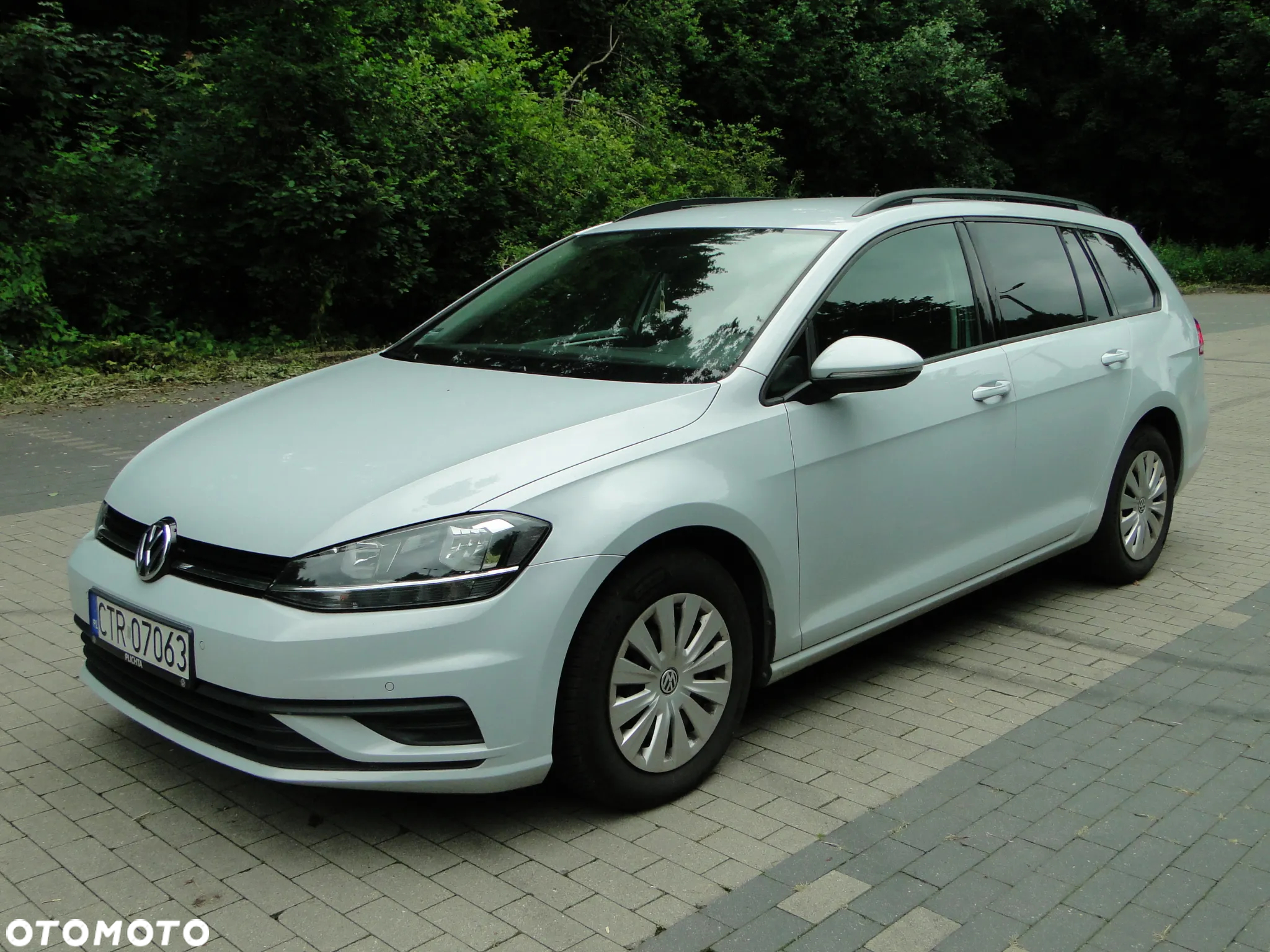 Volkswagen Golf VII 1.6 TDI BMT Trendline - 2