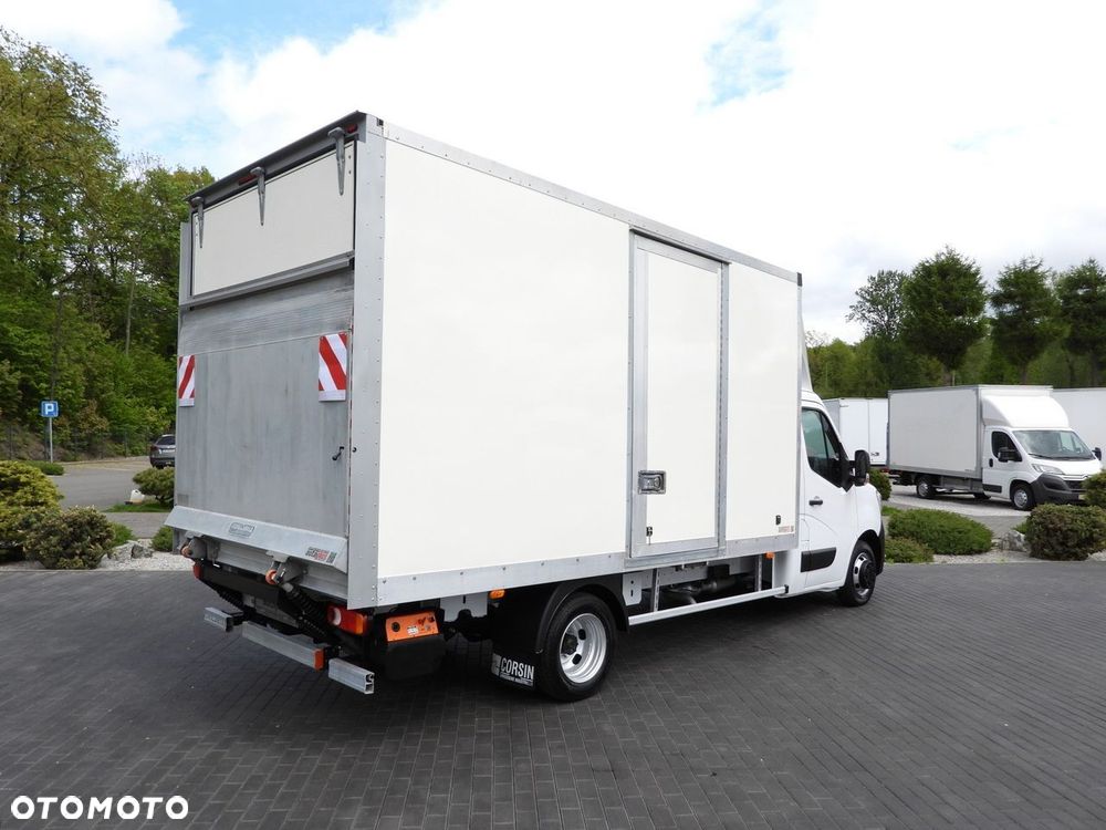 Renault MASTER KONTENER WINDA 8 PALET TEMPOMAT LEDY BLIŹNIACZE KOŁA KLIMATYZACJA  165KM - 4