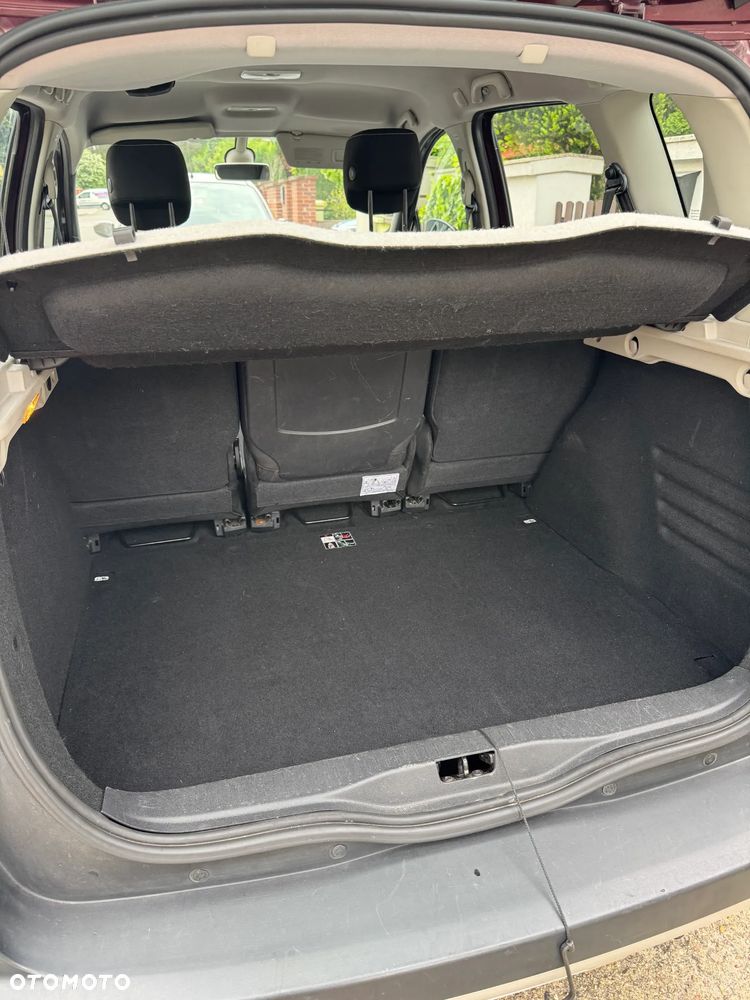 Renault Scenic dCi 110 Xmod Paris - 19