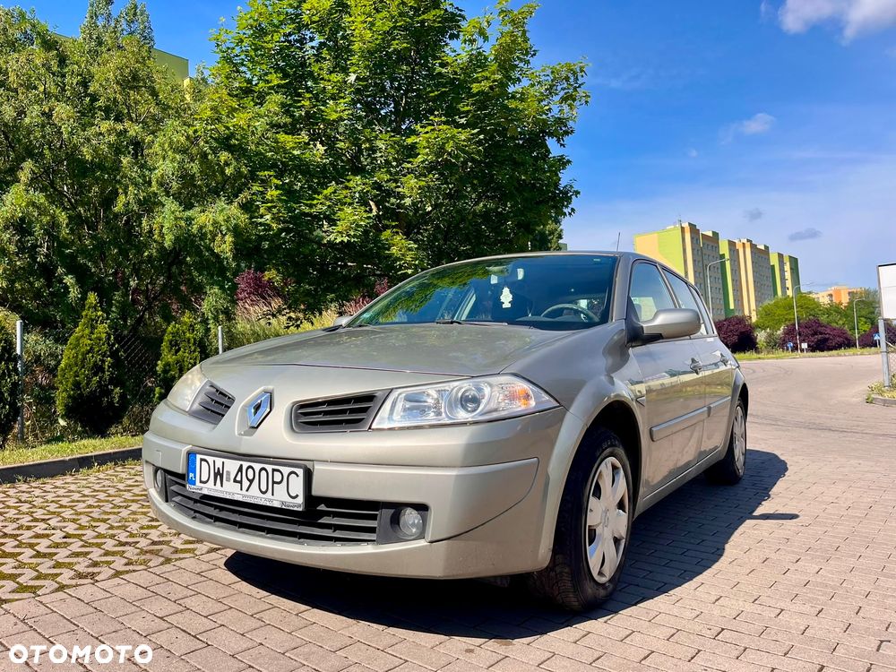 Renault Megane - 2