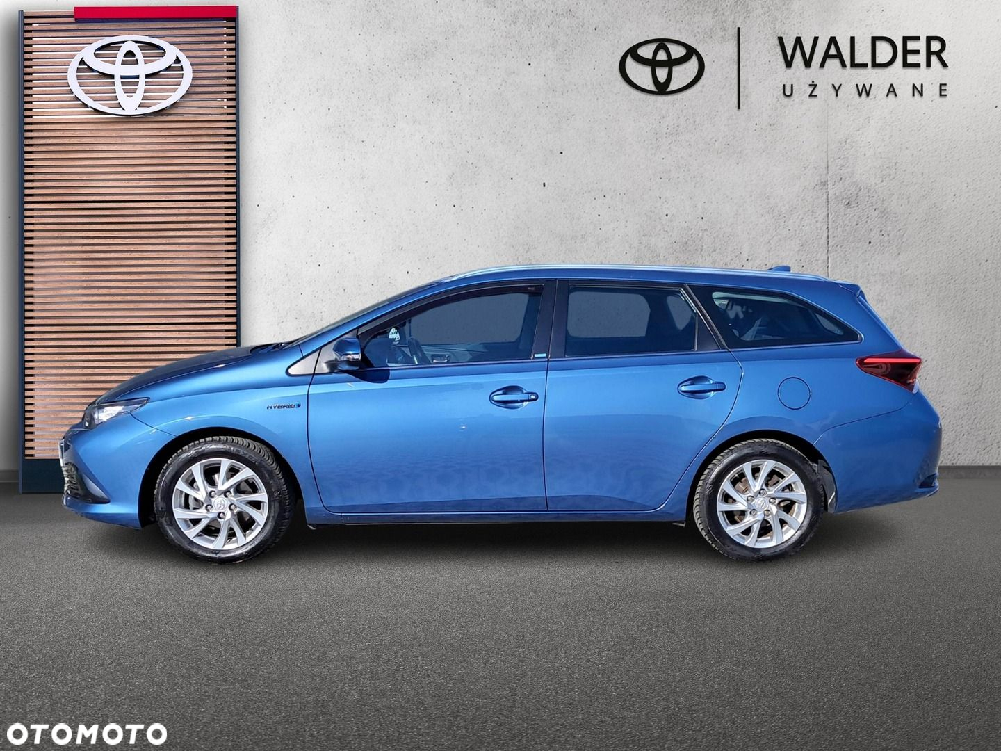 Toyota Auris - 2