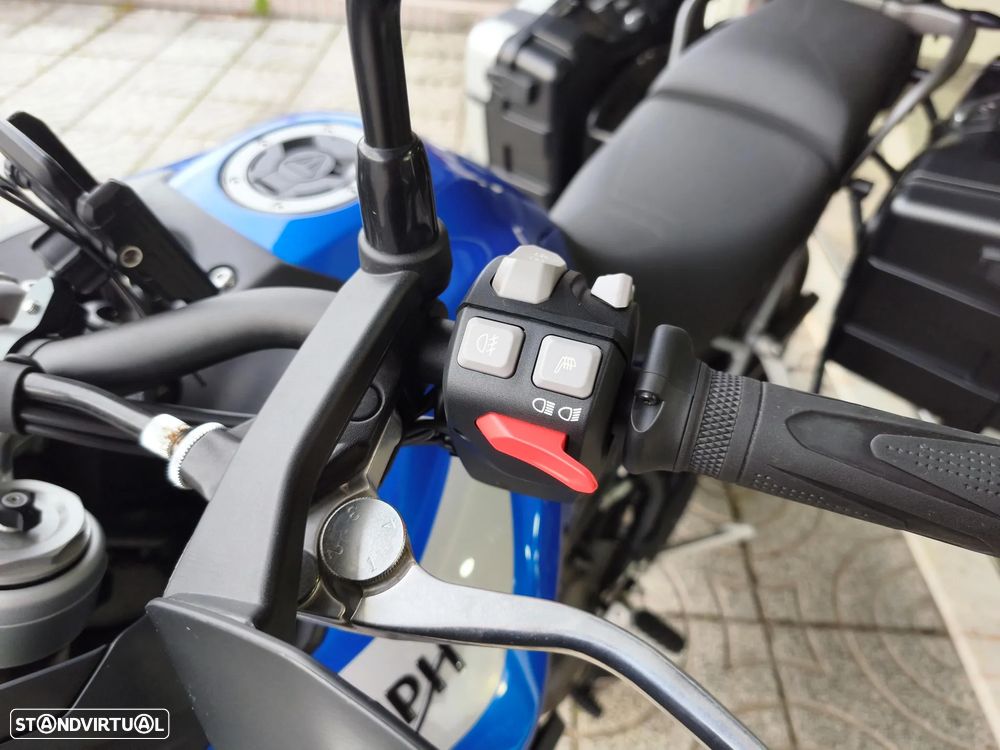 Triumph Tiger 900 GT Pro - 11