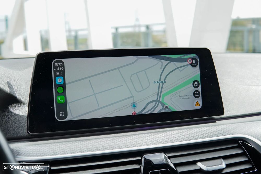 BMW 530 e Pack Desportivo M - 31