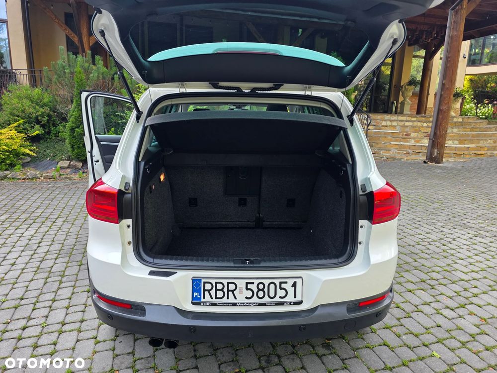 Volkswagen Tiguan 1.4 TSI 4Mot R-Style - 27