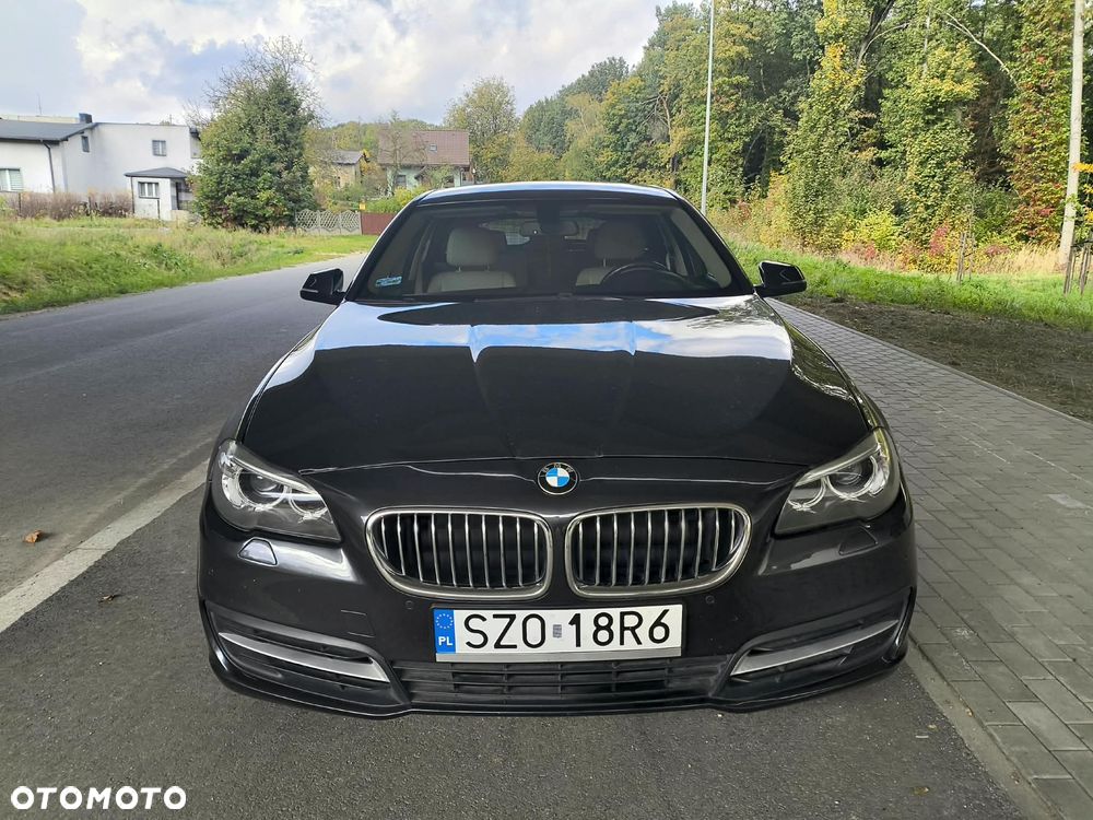 BMW 5 Series 2015 photo 2