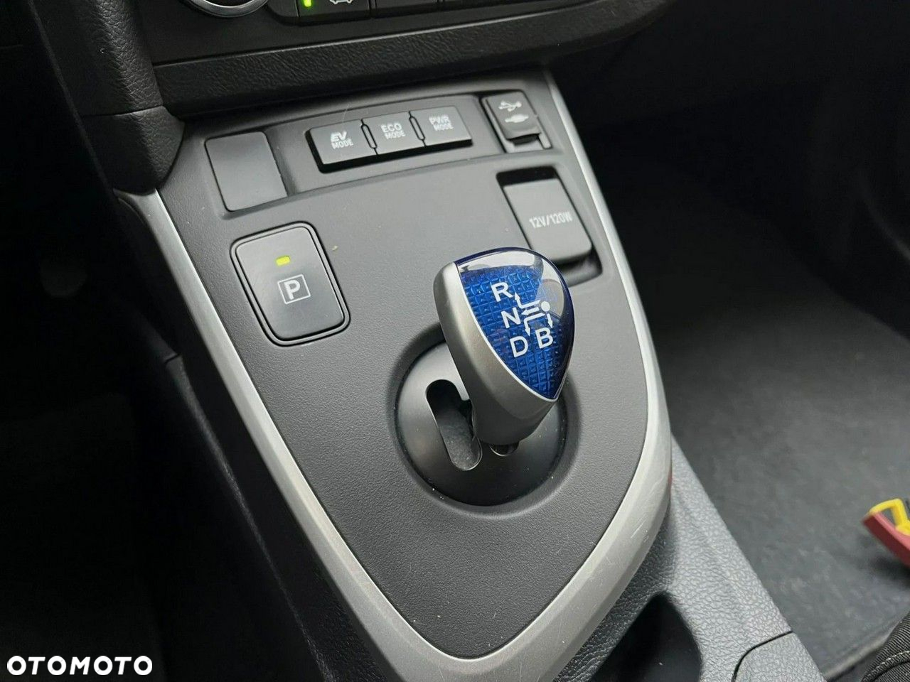 Toyota Auris - 19