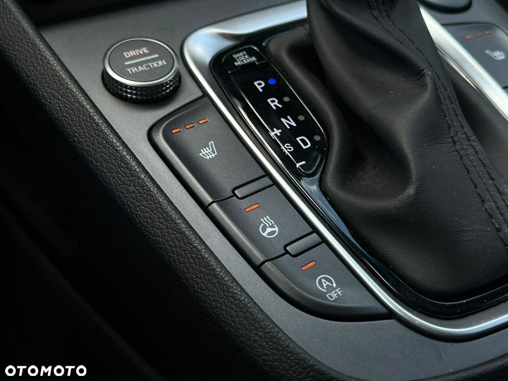 Hyundai Kona 1.6 T-GDI Premium DCT - 33